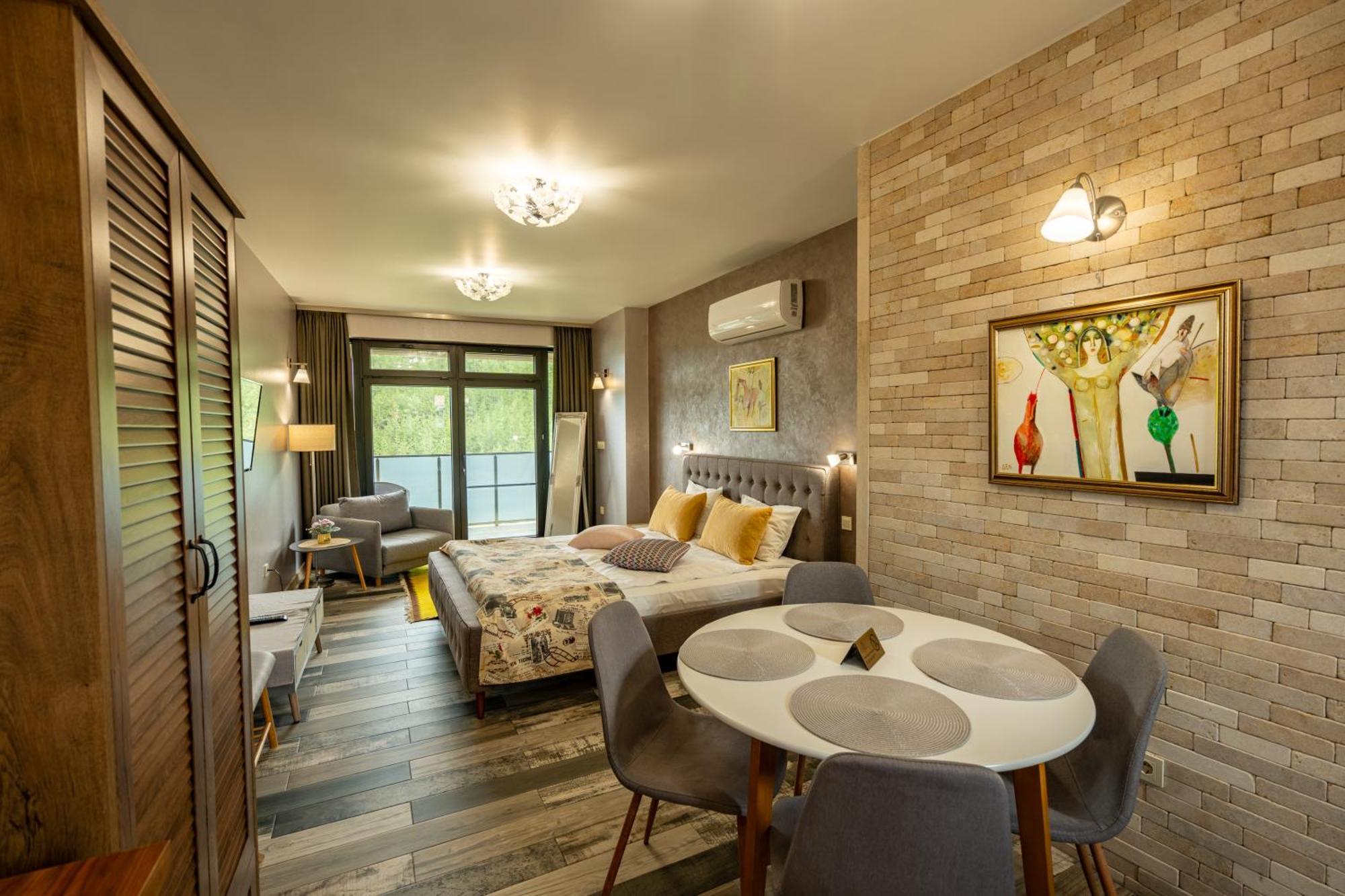 Club Houses Stefvall กลาวาตาร์ตซิ ภายนอก รูปภาพ